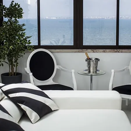 D_ロフト リバー アパート *